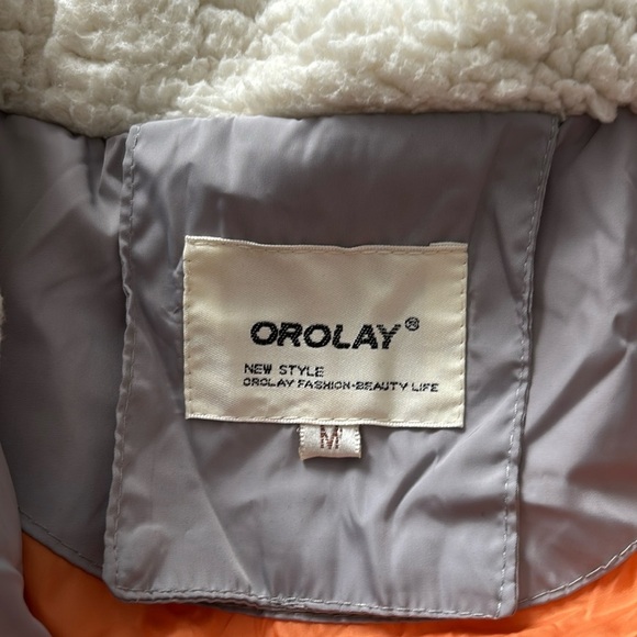 OROLAY, Women's Puffer Jacket/ Thickened Down Jacket, Size Medium - Picture 8 of 12